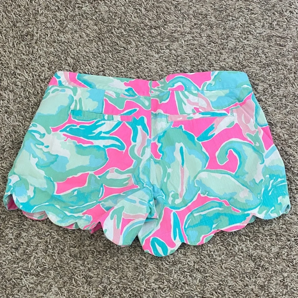 Lilly Pulitzer Shorts Bundle size 4 - Picture 3 of 16